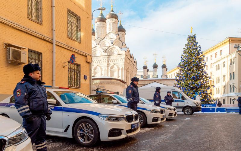 
            Массовое лишение прав, самые дорогие авто ГИБДД и другое. Автоновости дня
        