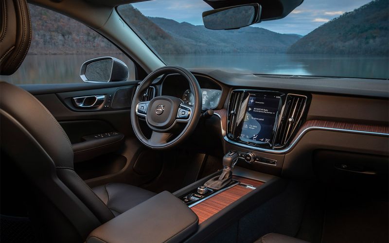 Volvo прекратит выпуск седана S60. Его место займет новый кроссовер